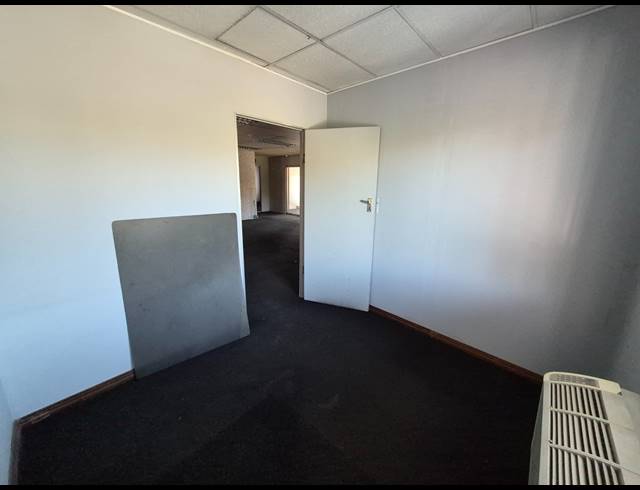 251M² OFFICE TO LET IN RIVONIA